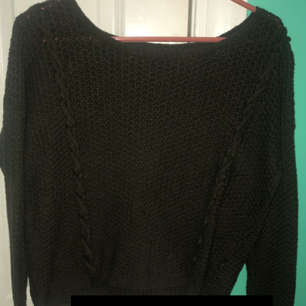American Eagle Sweater